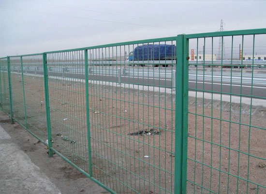 框架護(hù)欄網(wǎng) 框架護(hù)欄網(wǎng)